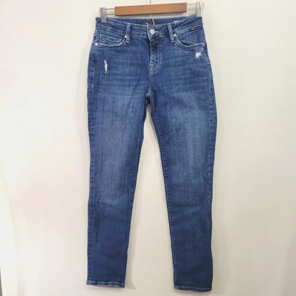 Mavi Women's Jeans size W25/L29 Light Distressed Boyfriend Stretch Medium Wash‎